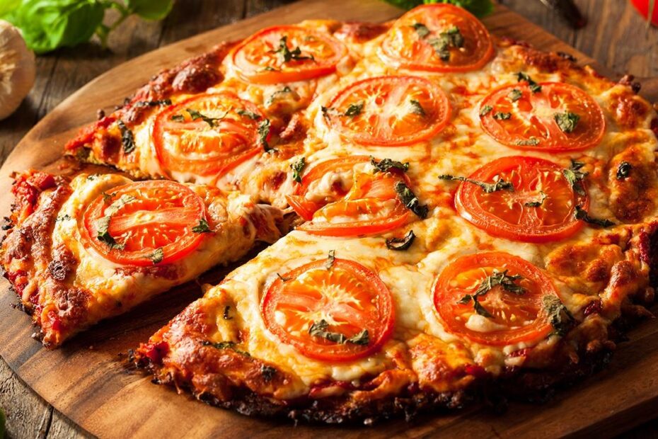 pizza low carb com massa de couve-flor